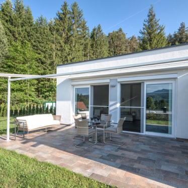 Sunshine Bungalow Diamond