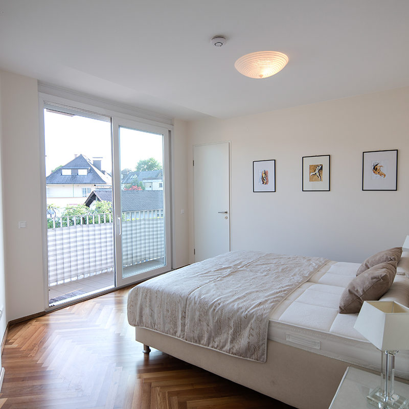 SUNSHINE SUITE